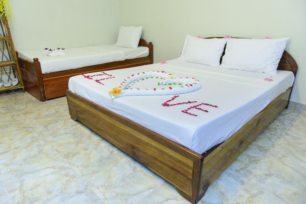 Zana Beach Guesthouse Sihanoukville Ngoại thất bức ảnh