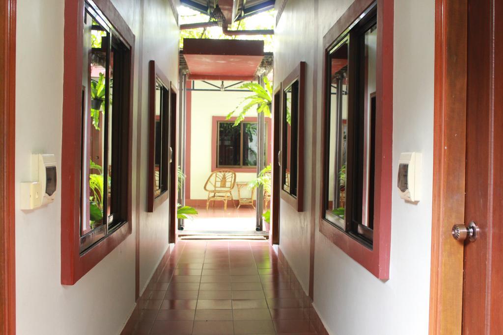 Zana Beach Guesthouse Sihanoukville Ngoại thất bức ảnh