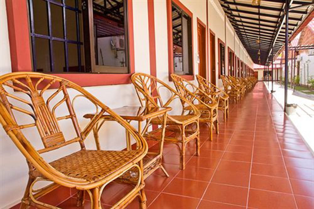 Zana Beach Guesthouse Sihanoukville Ngoại thất bức ảnh